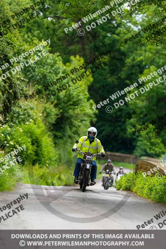 Vintage motorcycle club;eventdigitalimages;no limits trackdays;peter wileman photography;vintage motocycles;vmcc banbury run photographs